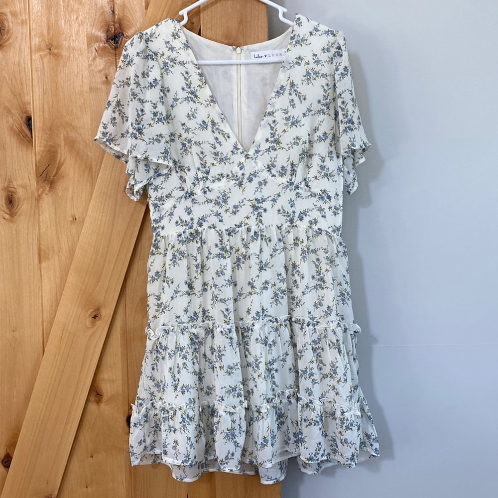 Lulus flutter mini dress